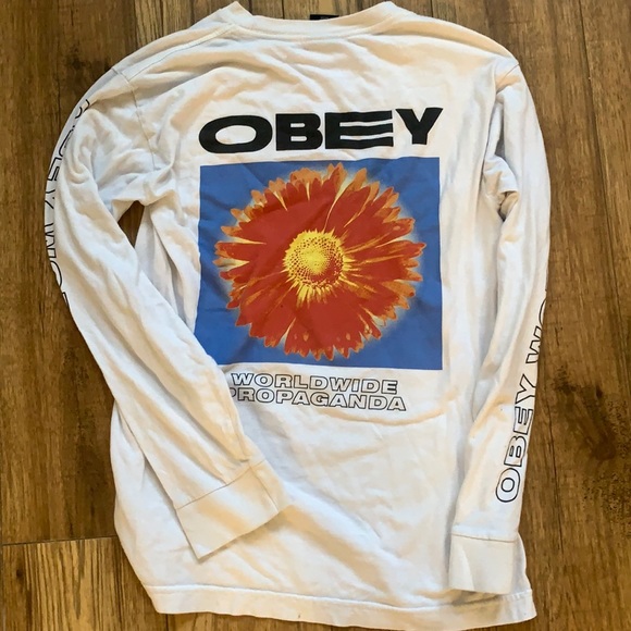obey long sleeve top sz s women’s - Picture 1 of 2